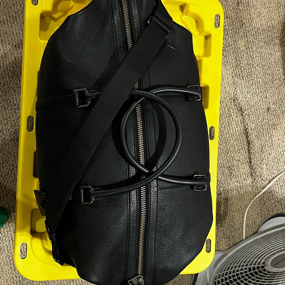 Coach Large Black Pebbled Leather Duffel Bag - Picture 3 of 4